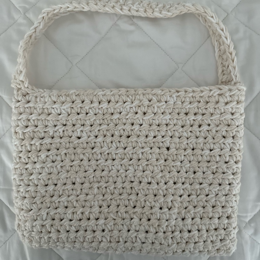 Crochet mini purse